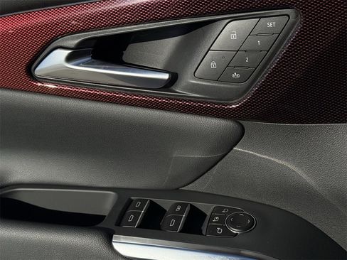 New 2026 Chevrolet Traverse RS image 22