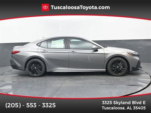 New 2026 Toyota Camry SE image 1