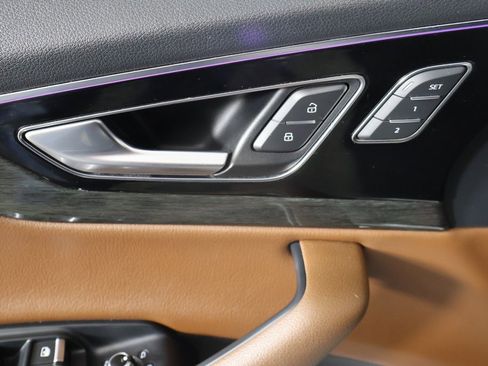 Used 2018 Audi Q7 3.0T Prestige image 44