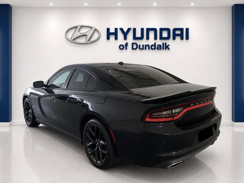 Used 2023 Dodge Charger SXT w/ Blacktop Package RWD image 2