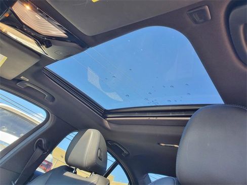 Used 2022 BMW 330e w/ M Sport Package image 14