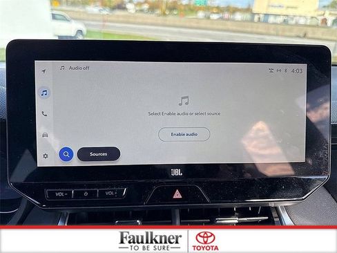 Used 2023 Toyota Venza Limited image 19