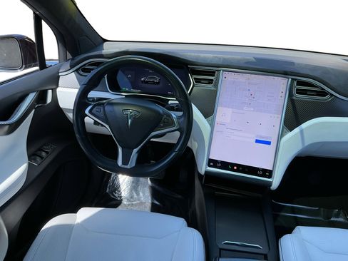 Used 2016 Tesla Model X 70D image 15