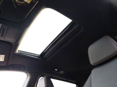 Used 2025 Honda Odyssey Sport-L image 11