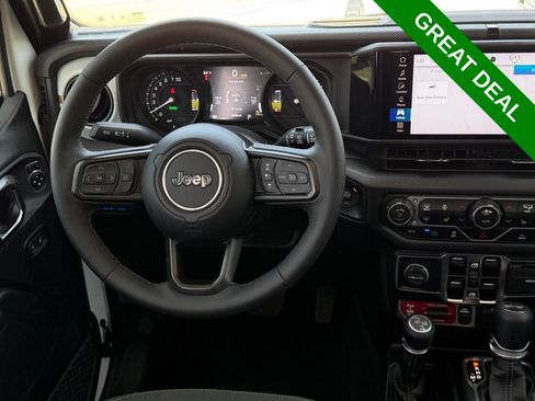 Used 2025 Jeep Wrangler Unlimited Sport S 4xe AWD/4WD image 15