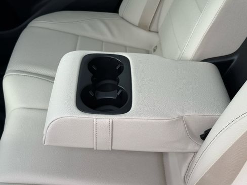 Used 2026 Mercedes-Benz GLE 350 4MATIC image 35