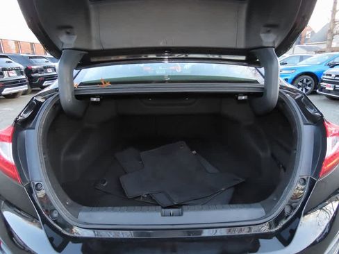 Used 2018 Honda Clarity image 11