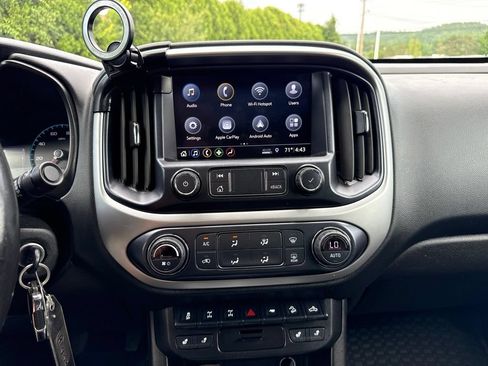 Used 2022 Chevrolet Colorado ZR2 AWD/4WD image 23