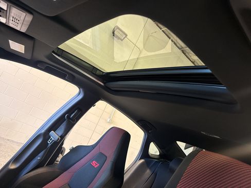 Used 2020 Honda Civic Si image 17