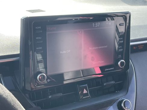 Used 2022 Toyota Corolla LE image 7