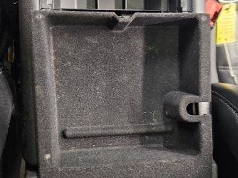 Used 2018 Ford Edge SEL w/ Equipment Group 201A image 21