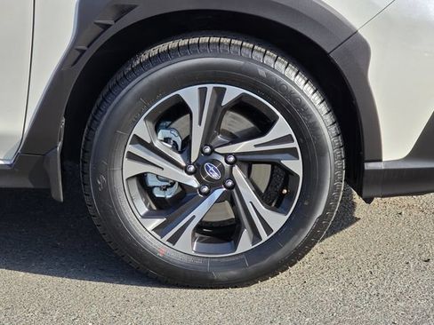 Certified 2024 Subaru Crosstrek 2.0i Premium AWD/4WD image 8