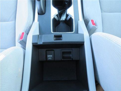 Used 2013 Honda Accord EX image 9