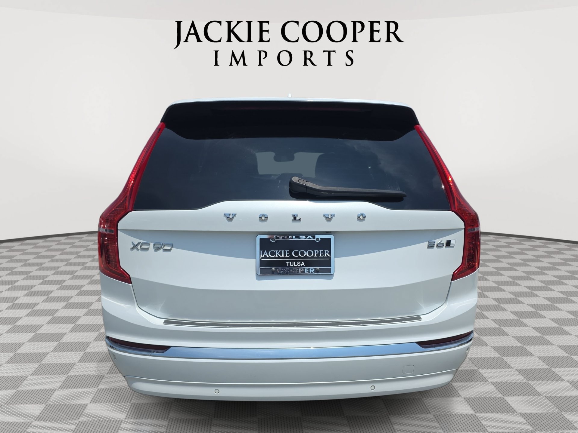 Used 2023 Volvo XC90 B6 Plus w/ Protection Package Premier AWD/4WD image 6