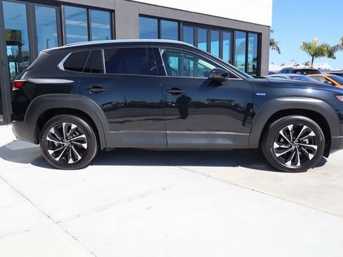 Used 2025 MAZDA CX-50 2.5 Hybrid w/ Premium Plus Pkg image 2