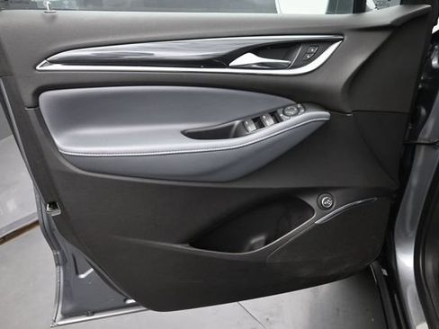 Used 2019 Buick Enclave Essence w/ Trailering Package, 5000 lbs. FWD image 12