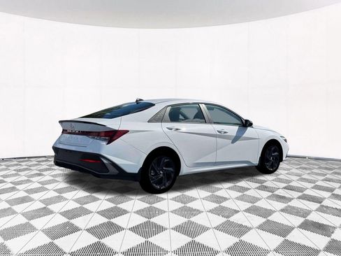 New 2026 Hyundai Elantra Sport image 13