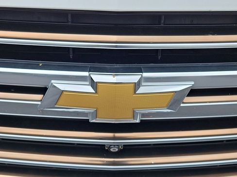 Used 2021 Chevrolet Tahoe High Country w/ Premium Package AWD/4WD image 19