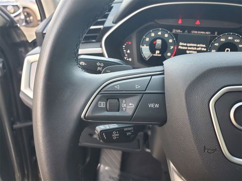 Used 2022 Audi Q3 2.0T Premium Plus w/ Premium Plus Package image 24