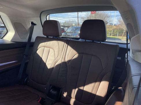 Used 2019 BMW X7 xDrive40i w/ Premium Package image 20