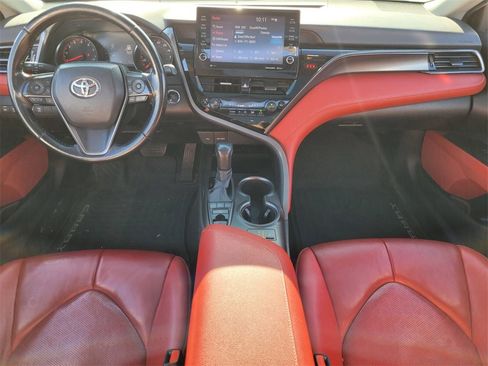Used 2021 Toyota Camry XSE image 8