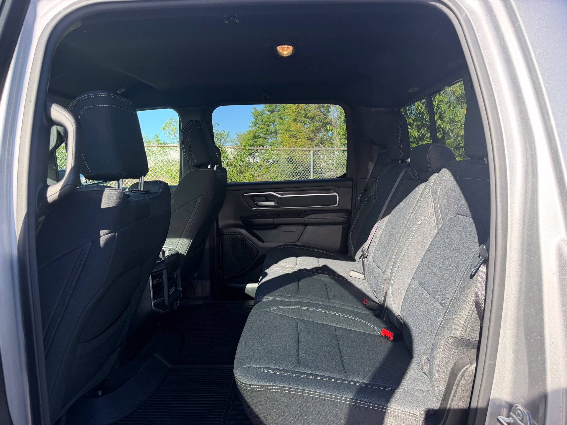 Used 2021 RAM 1500 Big Horn AWD/4WD image 10