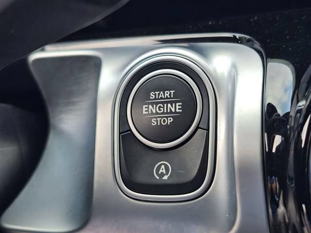 Used 2024 Mercedes-Benz GLB 250 image 25