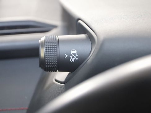 Used 2020 Lexus UX 250h F Sport image 31