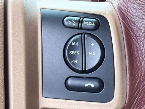 Used 2011 Ford F250 King Ranch w/ King Ranch w/Chrome Pkg image 20