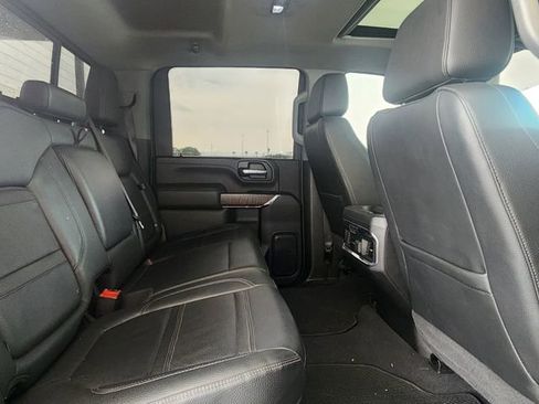 Used 2023 GMC Sierra 2500 Denali w/ Denali Ultimate Package AWD/4WD image 23