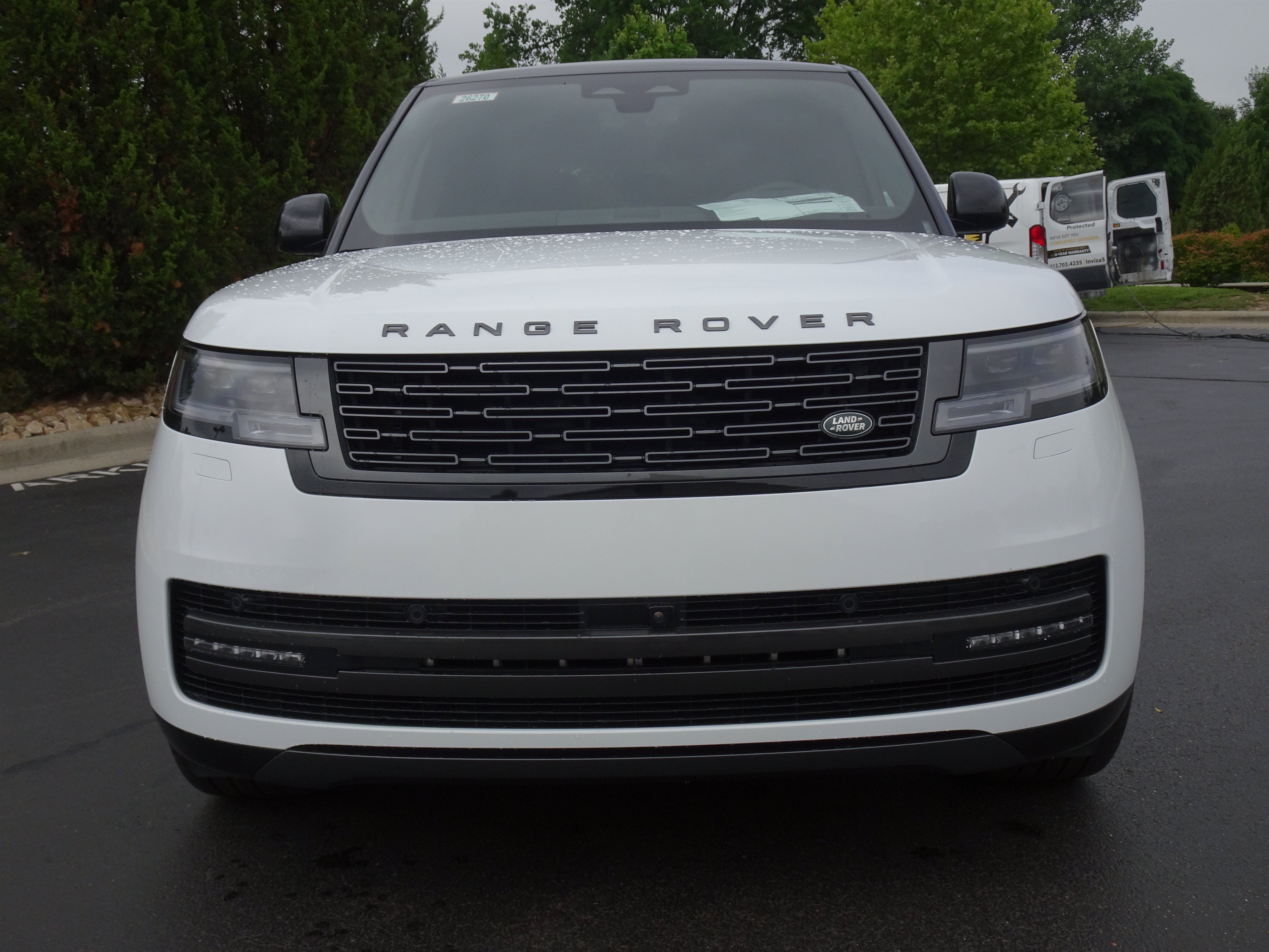 New 2026 Land Rover Range Rover Long Wheelbase SE AWD/4WD image 15
