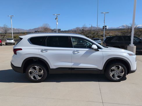 Used 2023 Hyundai Santa Fe SEL image 7