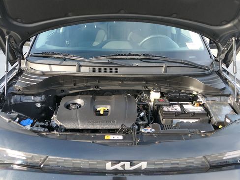 Used 2023 Kia Soul EX image 28