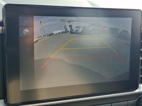 Used 2024 Hyundai Venue SEL FWD image 18