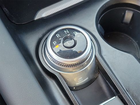 Used 2025 Ford Explorer ST-Line w/ ST-Line Street Pack image 28