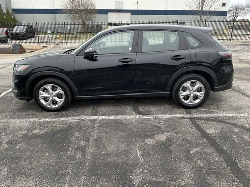 Used 2025 Honda HR-V LX image 10