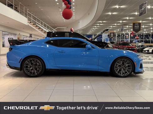 Used 2023 Chevrolet Camaro ZL1 RWD image 5