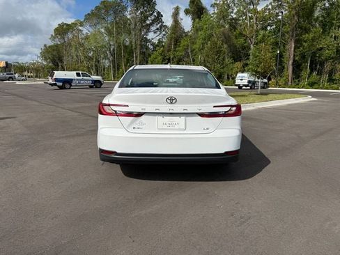Used 2026 Toyota Camry LE FWD image 4