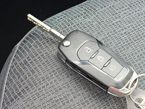 New 2026 Ford Maverick XL w/ Equipment Group 101A image 31