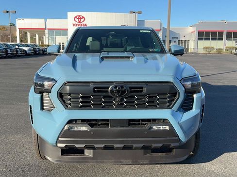 New 2026 Toyota Tacoma SR5 AWD/4WD image 2