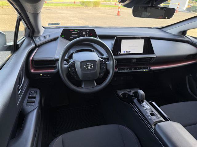 Certified 2025 Toyota Prius Plug-In Hybrid FWD image 15
