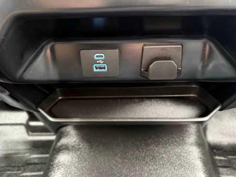 Used 2023 Ford F150 XL w/ Trailer Tow Package image 29