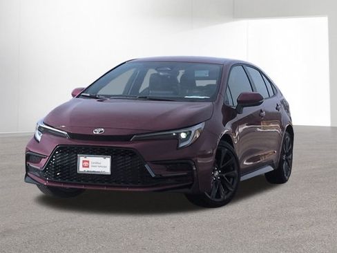 Certified 2026 Toyota Corolla SE image 1