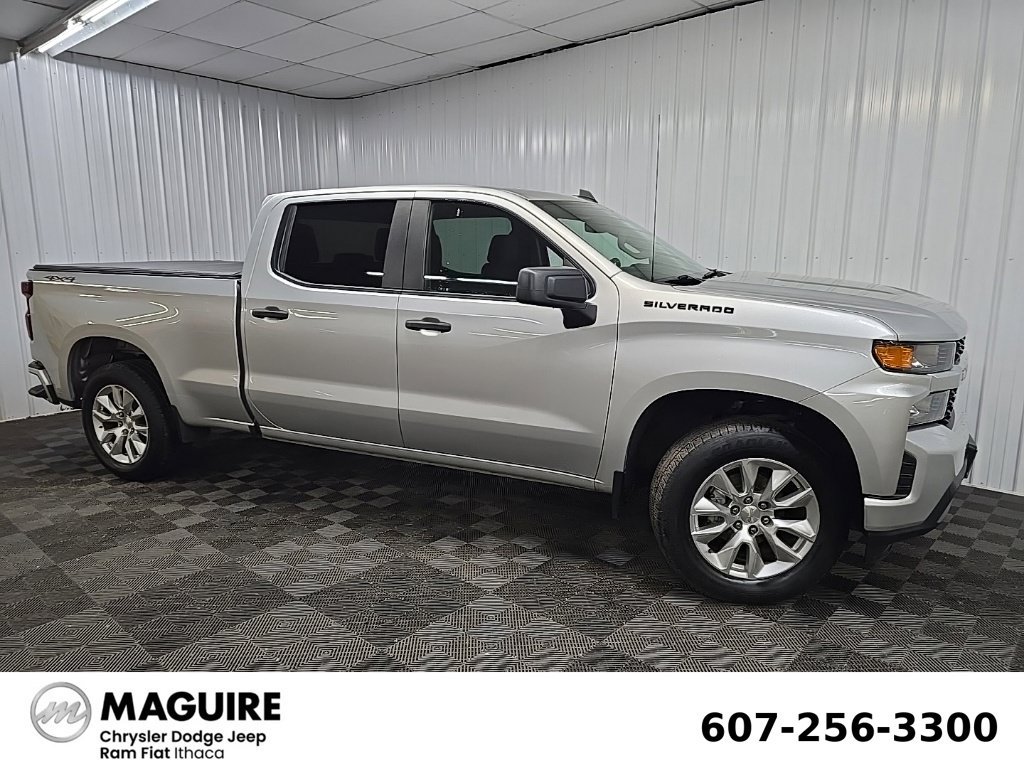 Used 2021 Chevrolet Silverado 1500 Custom w/ LPO, Dark Essentials Package AWD/4WD image 1