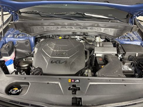 Used 2025 Kia Telluride EX X-Line image 9