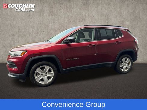 Used 2022 Jeep Compass Latitude w/ Convenience Group AWD/4WD image 5