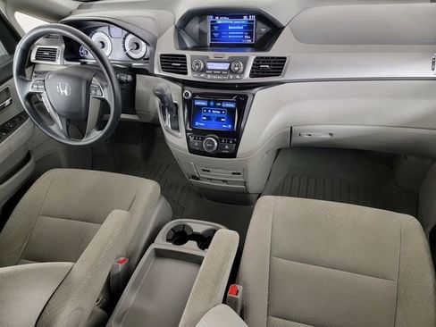 Used 2016 Honda Odyssey SE image 35