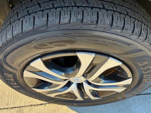 Used 2017 Toyota RAV4 LE w/ All Weather Liner Package image 19