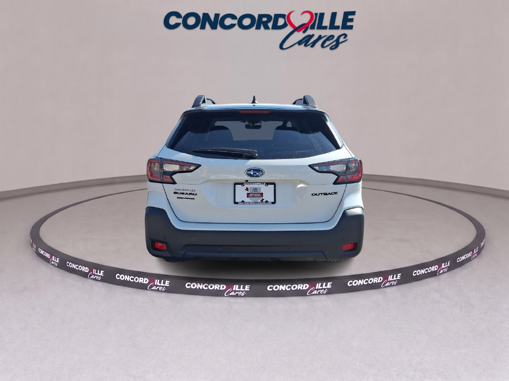 Certified 2025 Subaru Outback Onyx Edition AWD/4WD image 6