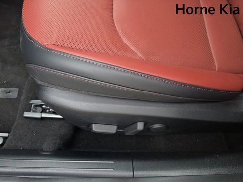 New 2025 Kia K4 GT-Line image 13